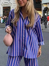 Camisa informal holgada a rayas con botones